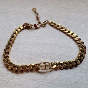 Dior 30 Montaigne choker
